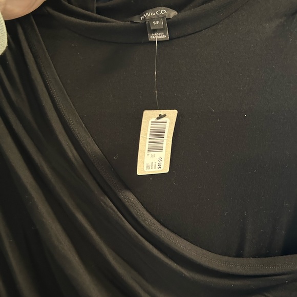 New! RW and Co black long sleeve - Picture 2 of 2